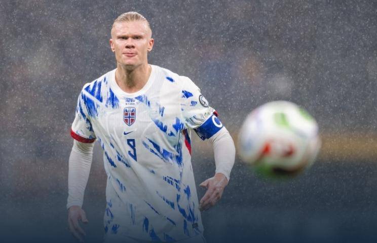 甲与斯图加 甲与斯图加